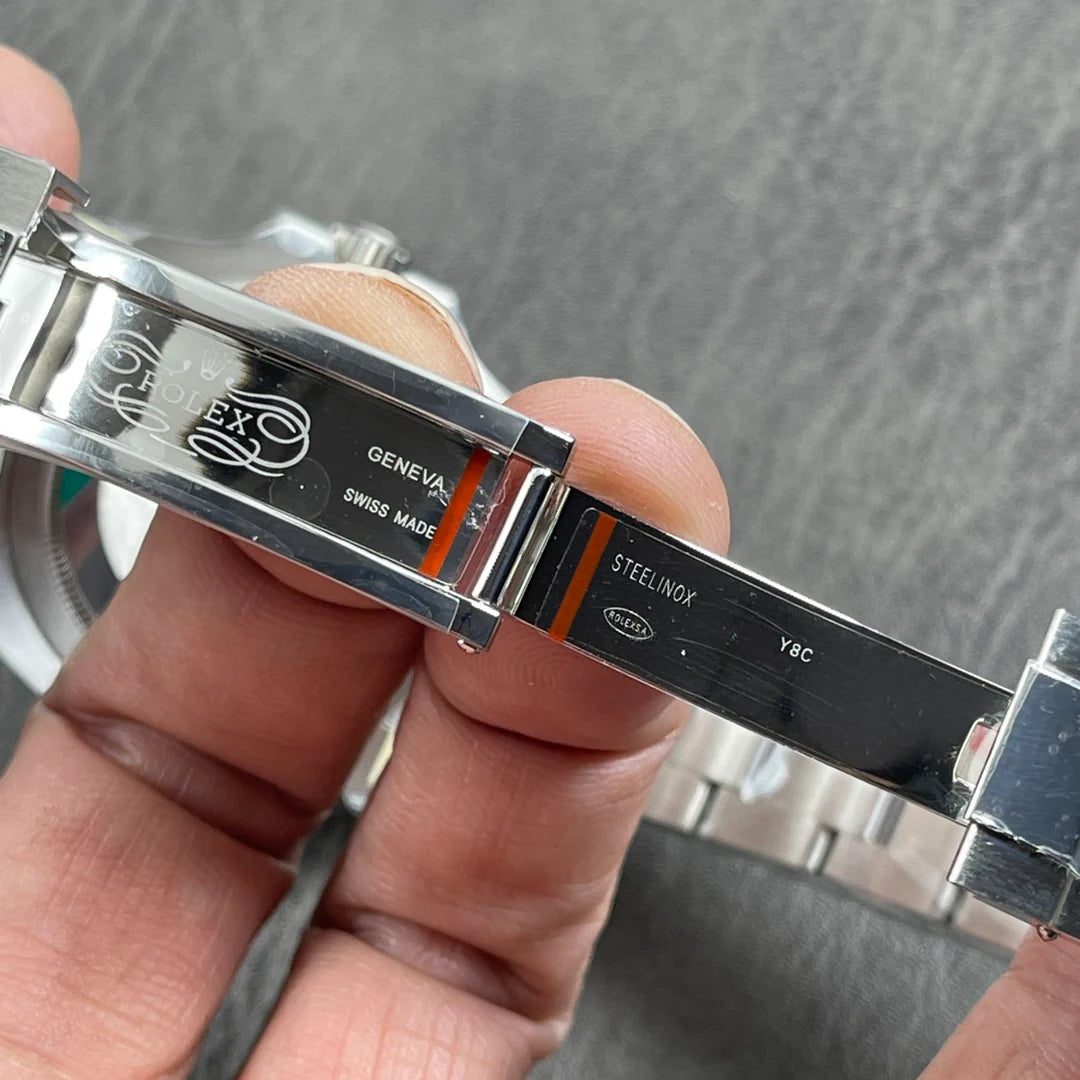 Ceramic Bezel Automatic GMT Watch 40 mm