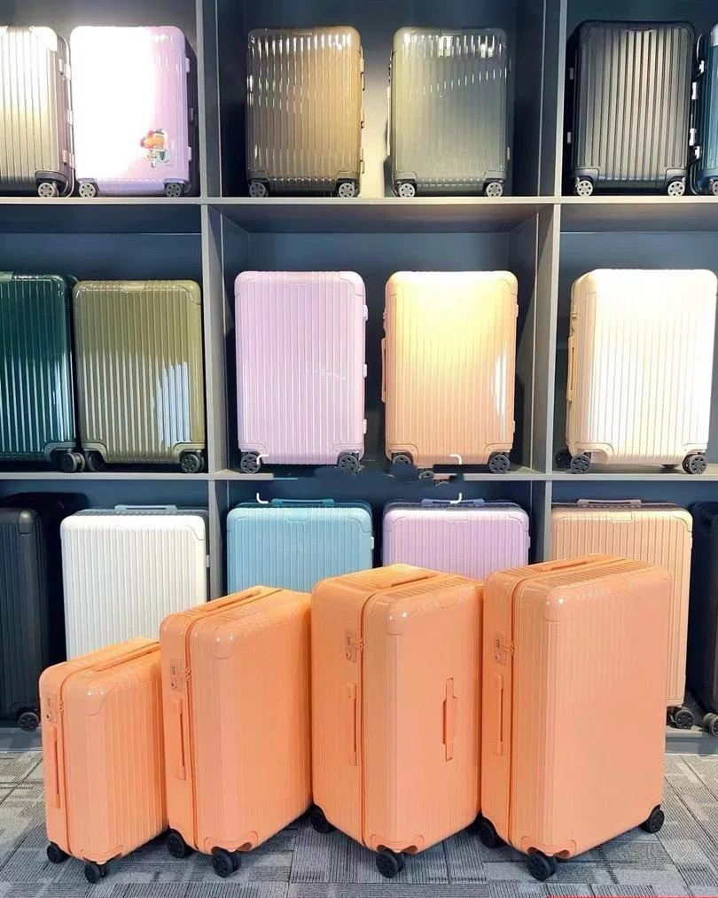 PREMIUM ALUMINIUM TRAVEL LUGGAGE 925