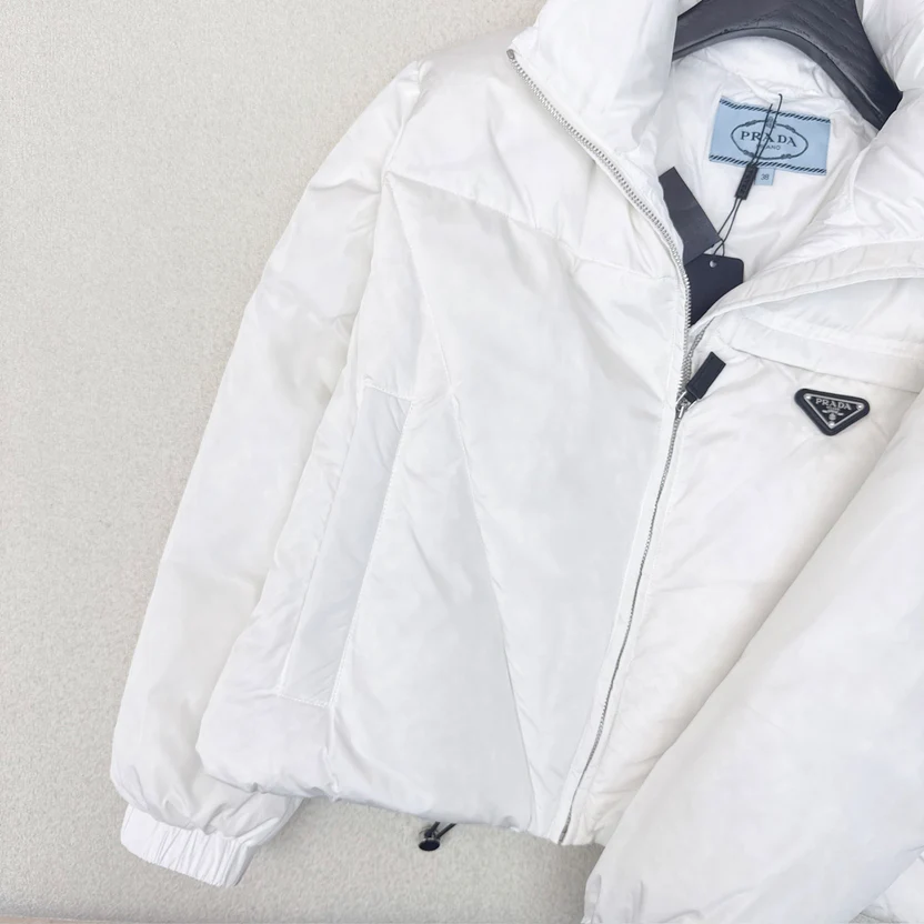 SHORT GOOSE DOWN JACKET