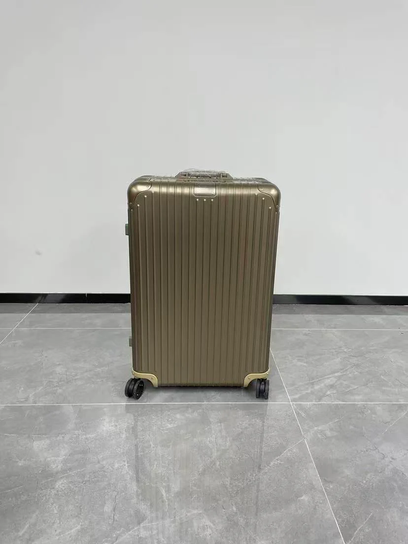 PREMIUM ALUMINUM TRAVEL LUGGAGE 925