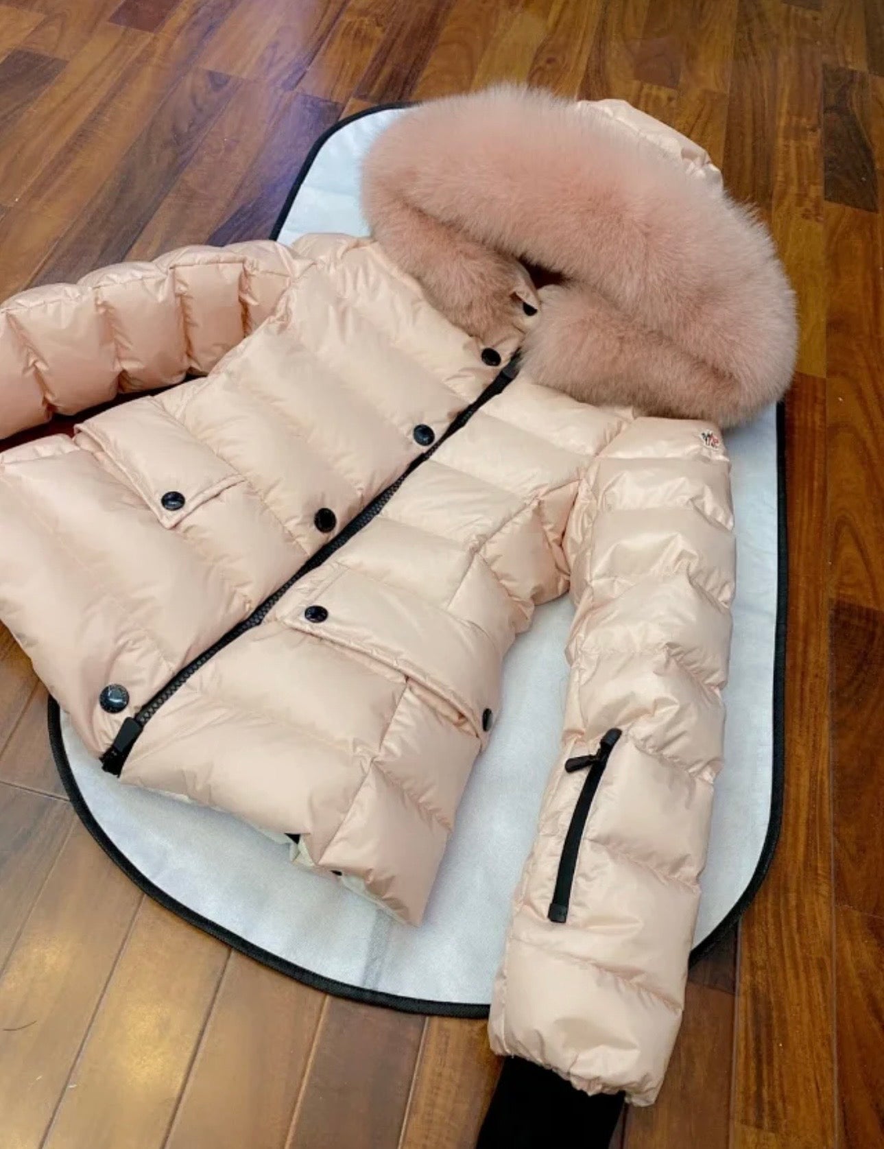 FUR-COLLAR DOWN JACKET