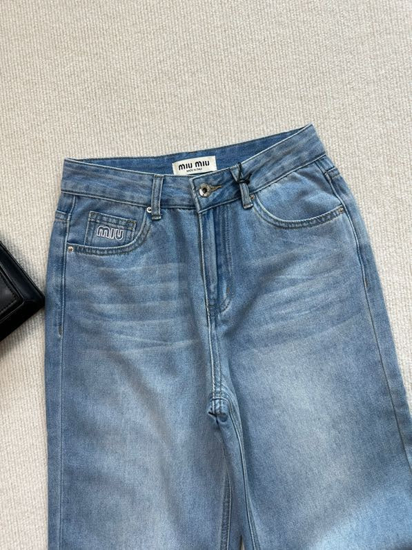 Wide-Leg Denim Jeans MM