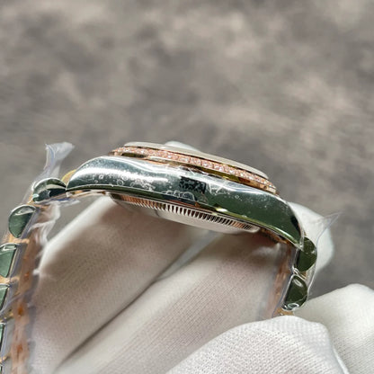 Gold Mother-of-Pearl Dial Watch 31 mm