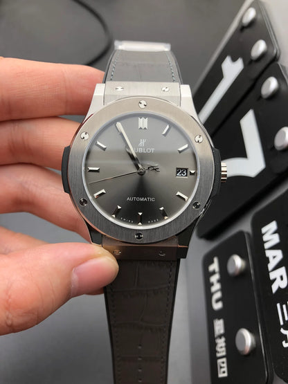 Silver Gradient Dial Watch 42 mm