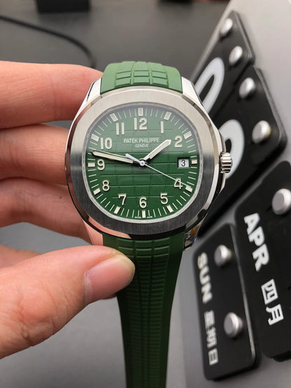 Green Rubber Strap Automatic Watch 40 mm