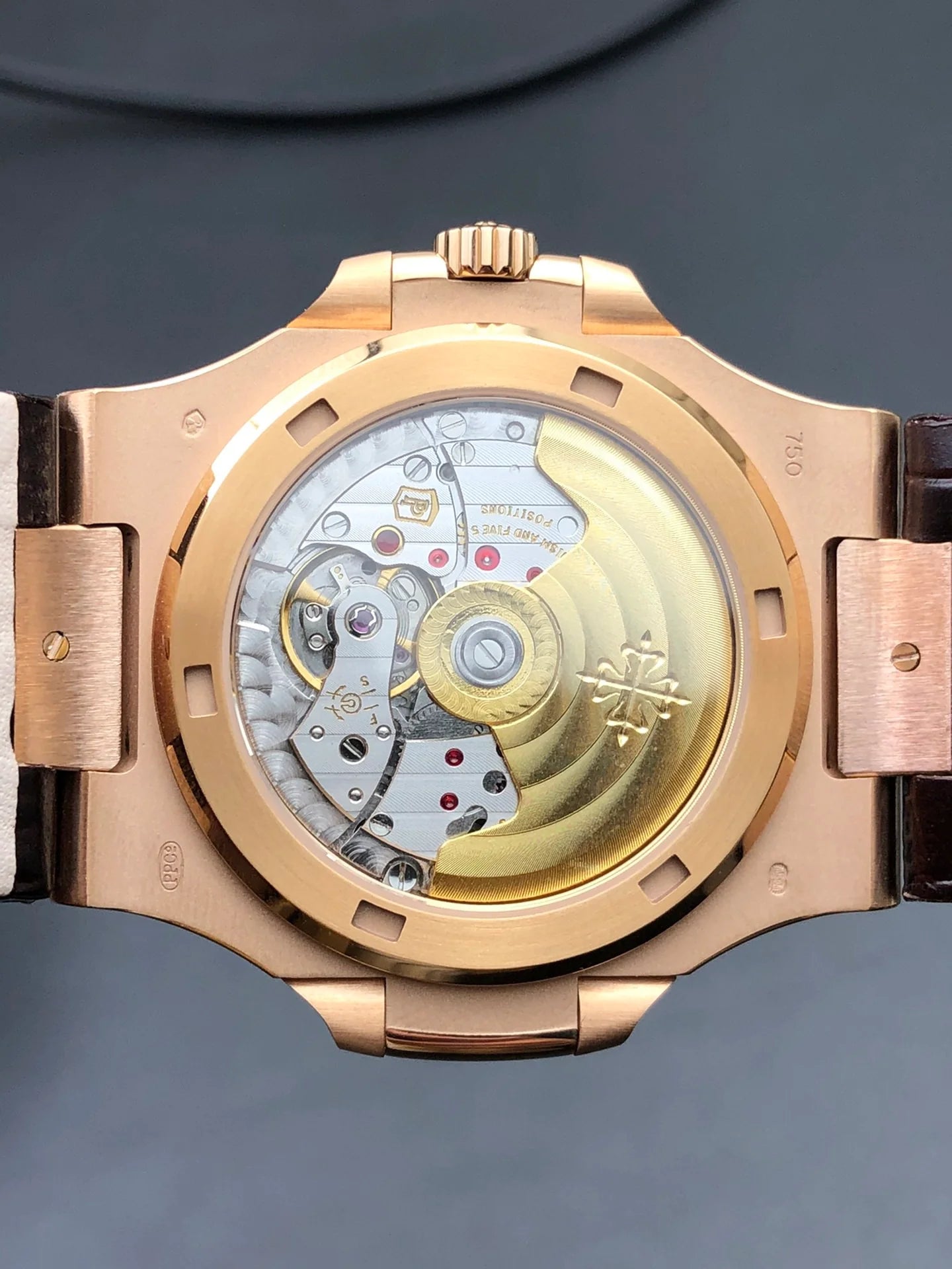 Rose Gold Leather Strap Watch 40 mm