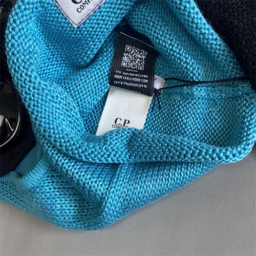 BACLAVA WITH INTEGRATED GOGGLES