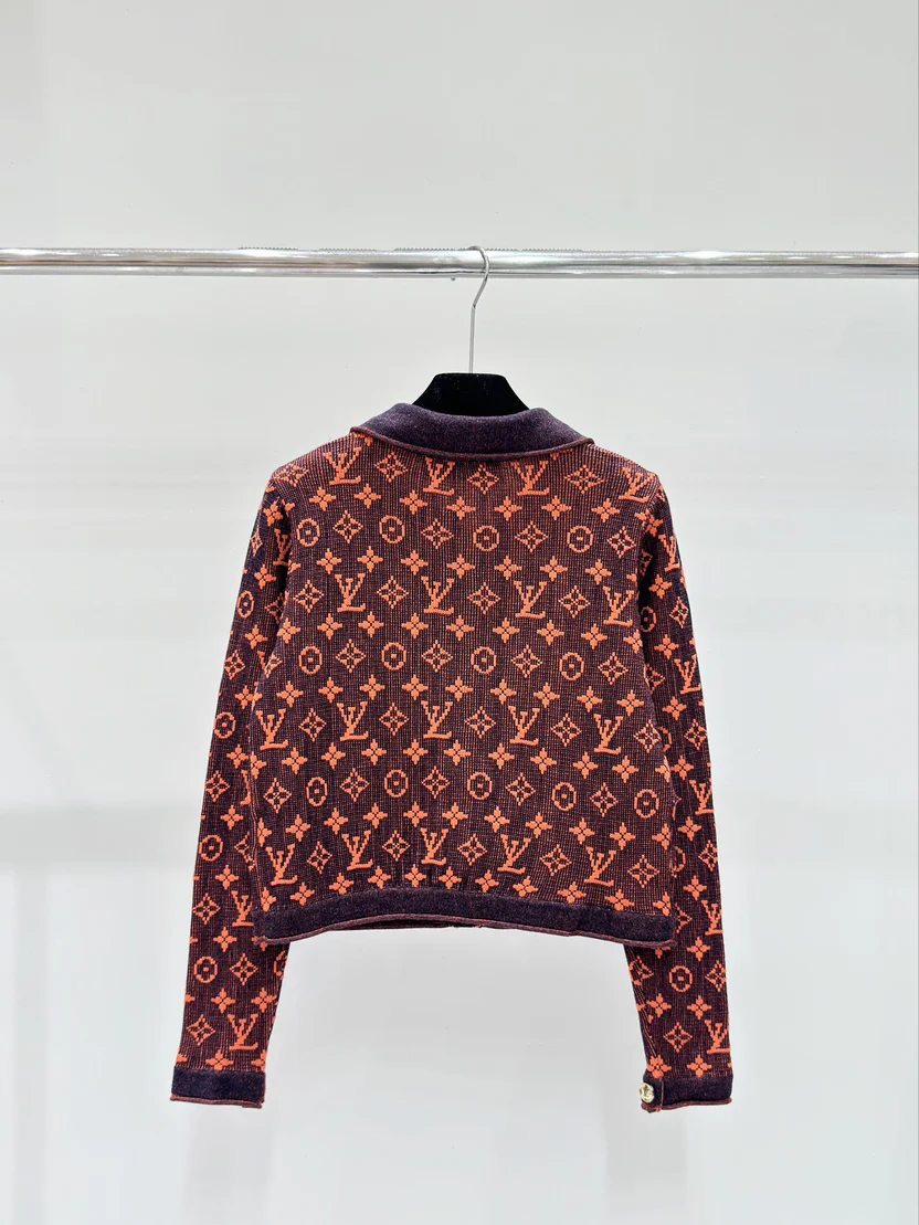 KNIT CARDIGAN WITH LAPEL AND MONOGRAM BUTTONS