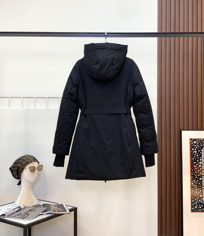 BLACK GOOSE DOWN JACKET