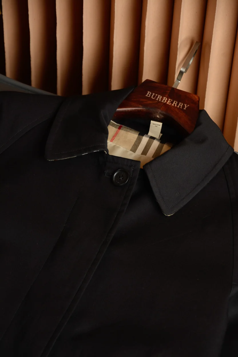 LIGHTWEIGHT GABARDINE COAT