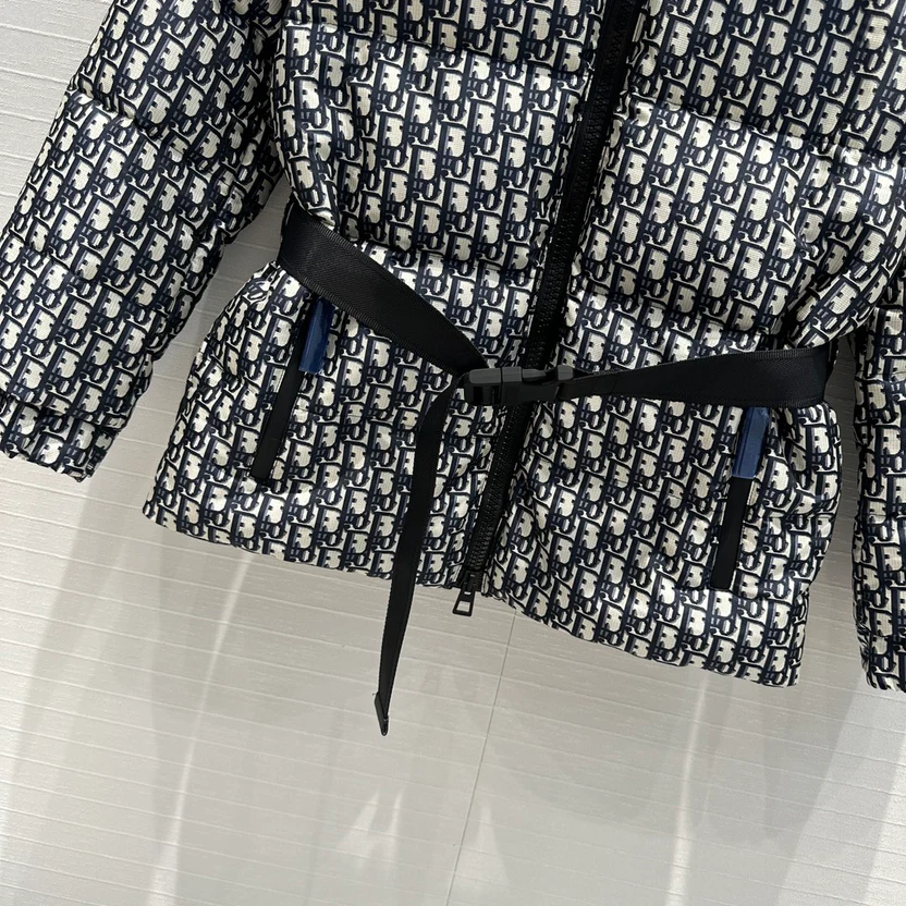 HIGH NECK TECHNICAL DOWN JACKET