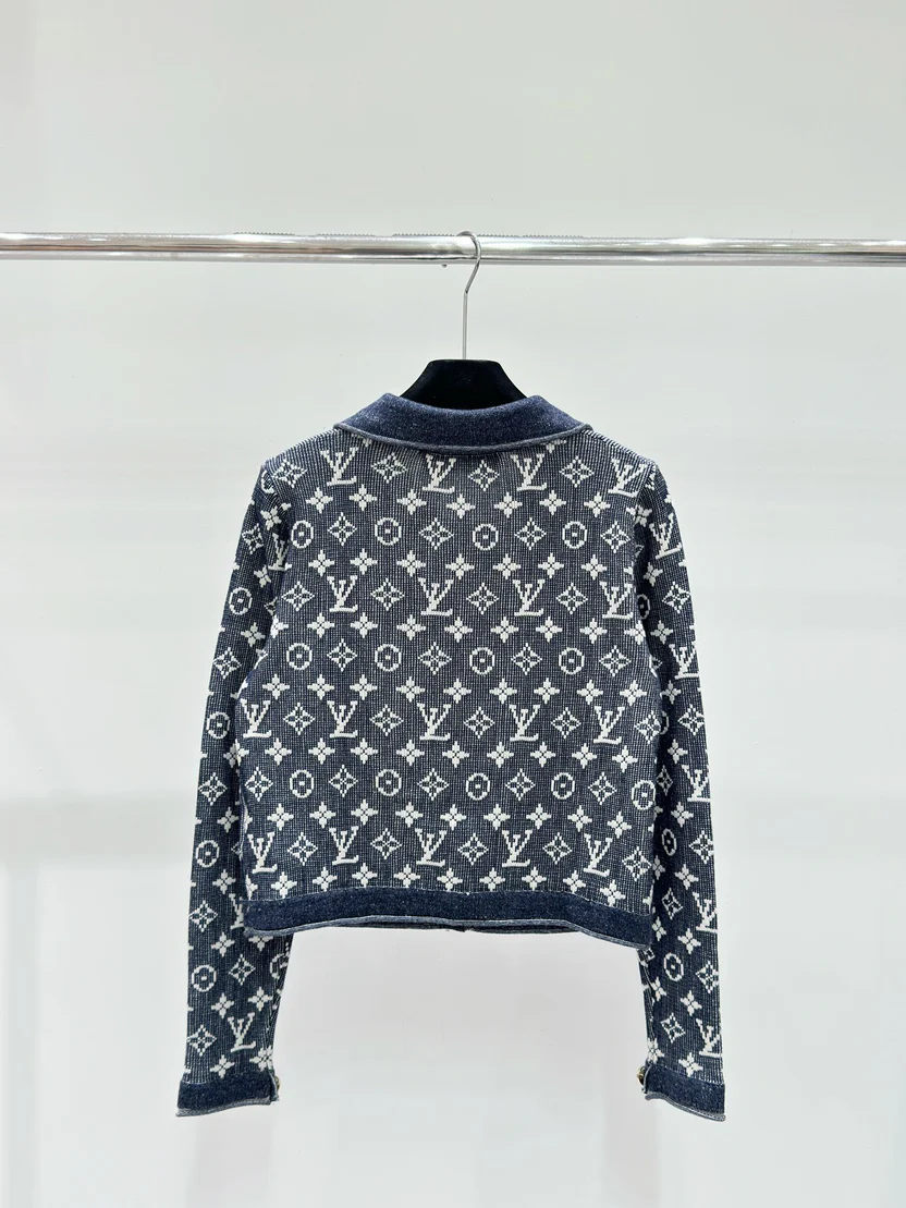 KNIT CARDIGAN WITH LAPEL AND MONOGRAM BUTTONS