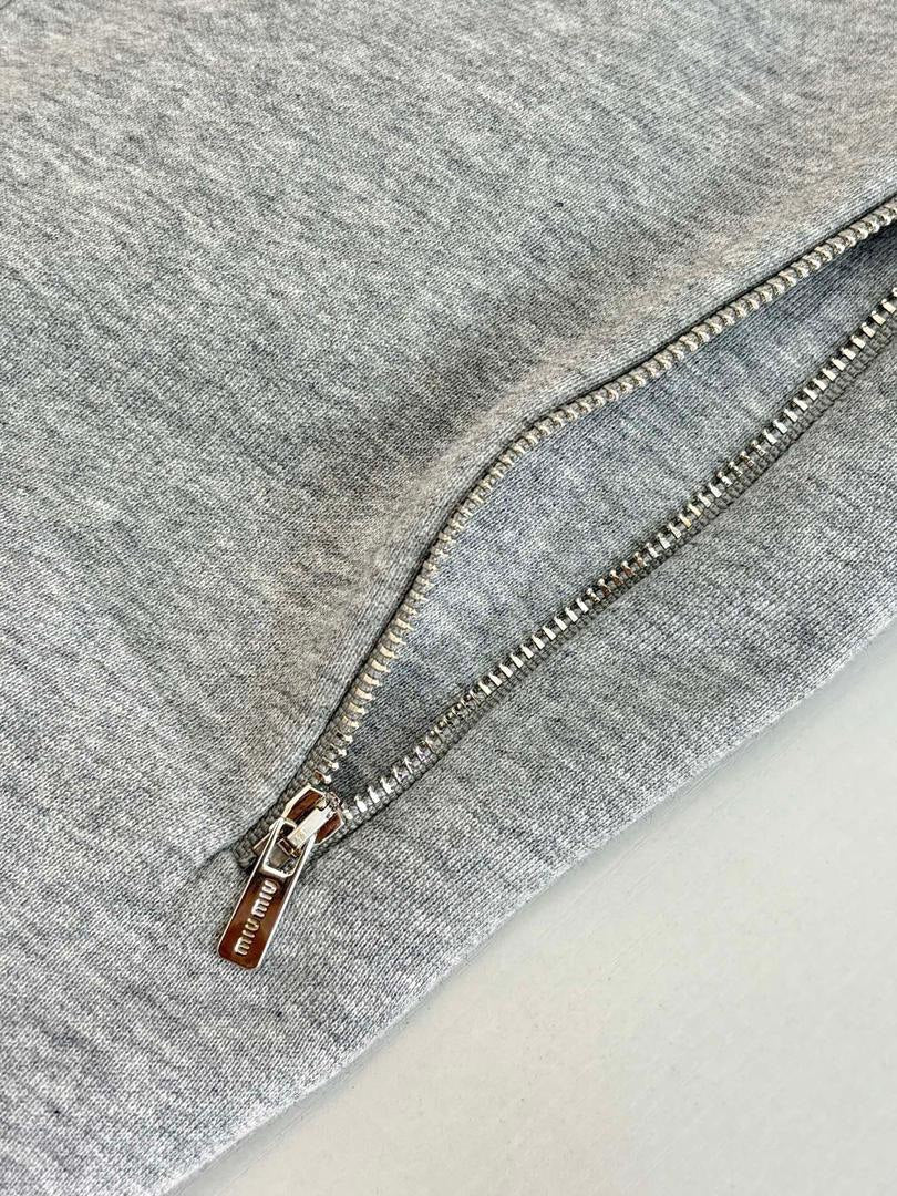 WOMEN'S ZIP UP JACKET