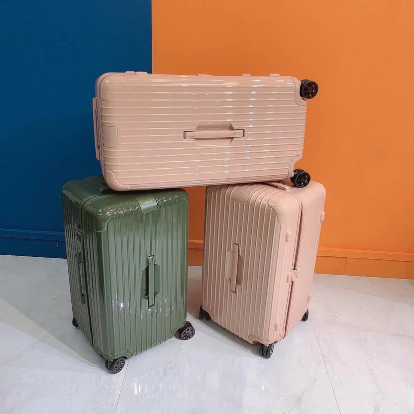 PREMIUM ALUMINIUM TRAVEL LUGGAGE 925