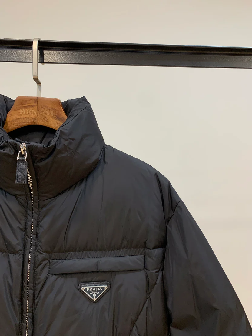 SHORT GOOSE DOWN JACKET