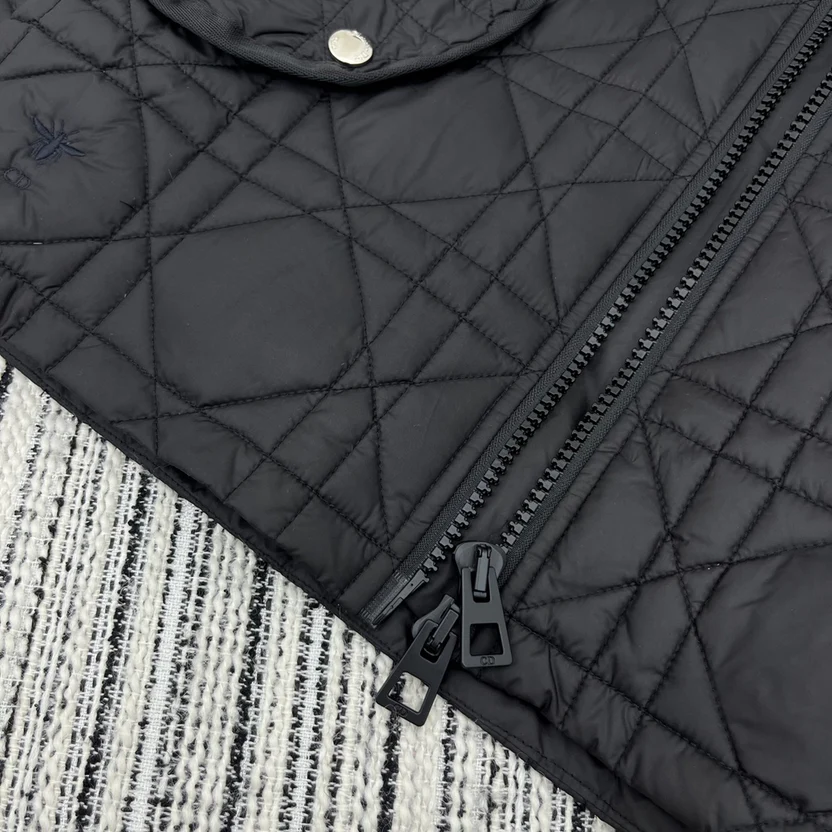 DIAMOND QUILTED DOWN JACKET