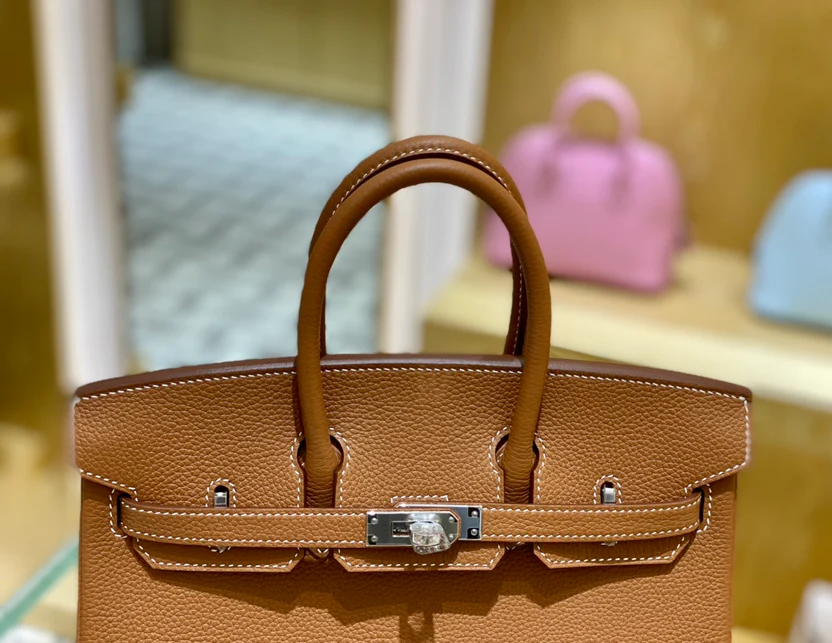 25 LEATHER BAG