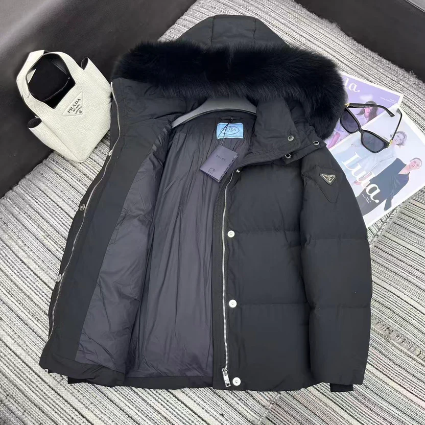 DOWN JACKET WITH FUR HOOD