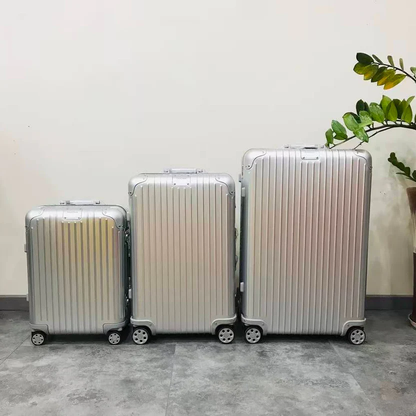 PREMIUM ALUMINUM TRAVEL LUGGAGE 925
