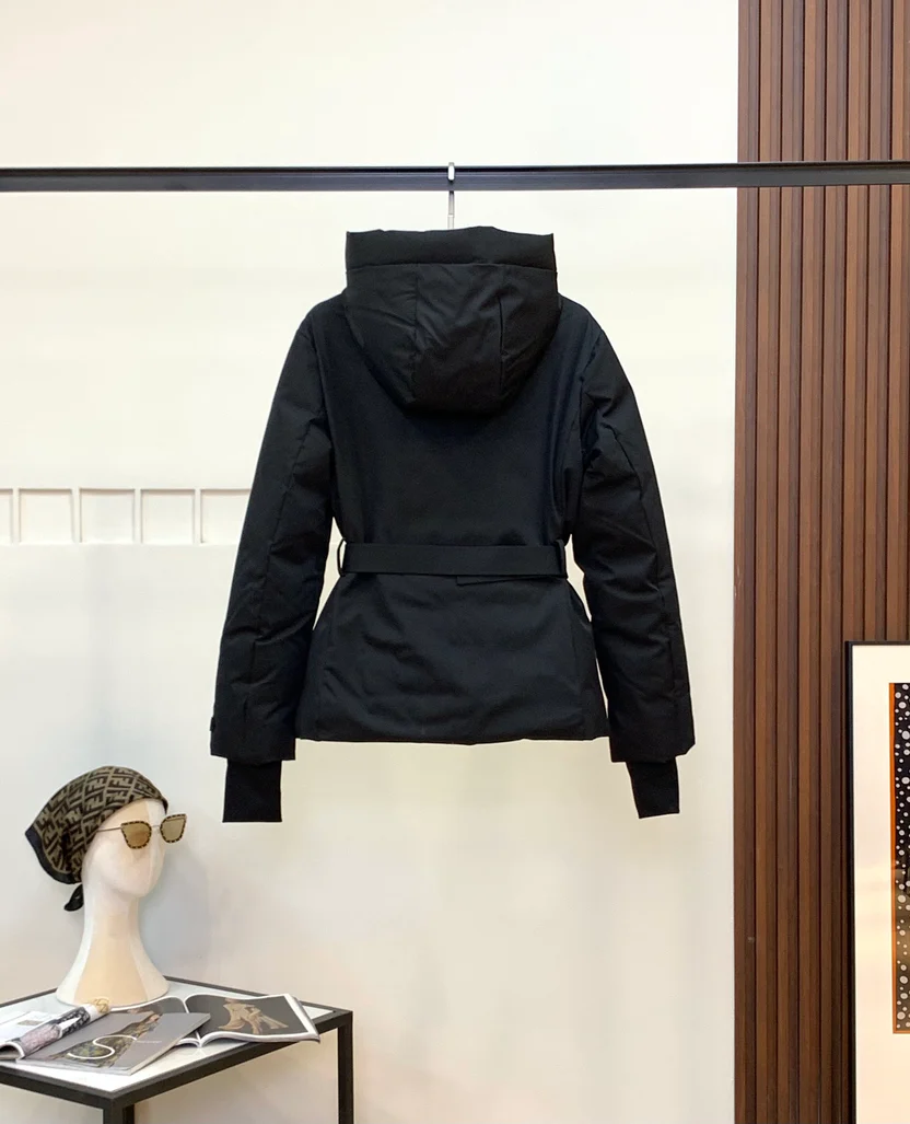 BLACK GOOSE DOWN JACKET