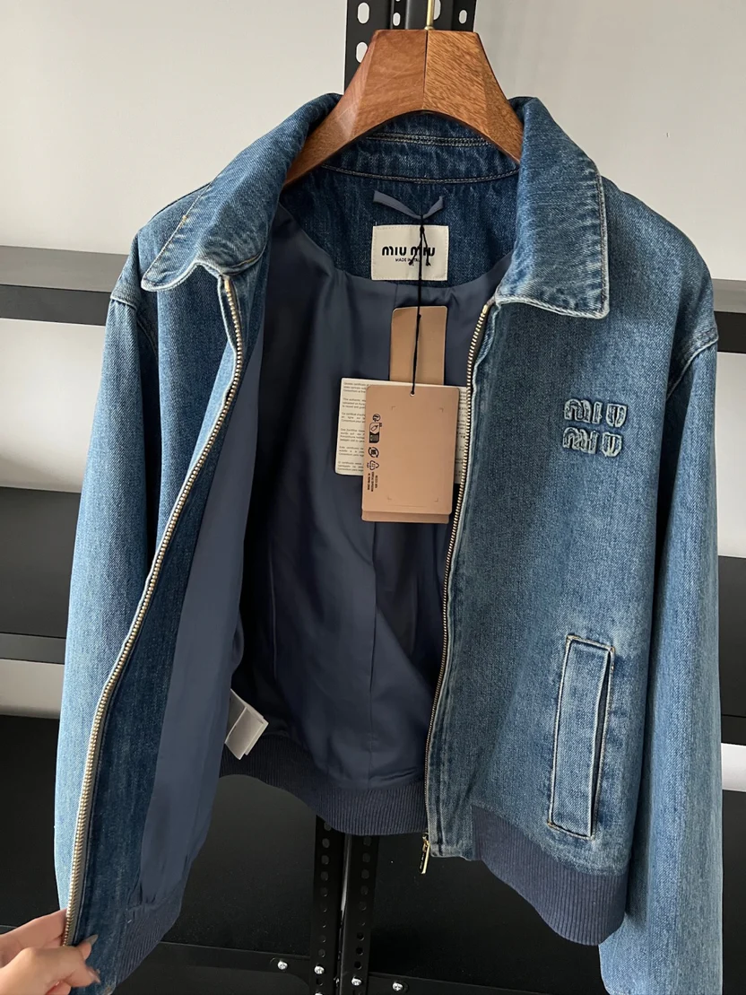 WASHED DENIM EMBROIDERED JACKET